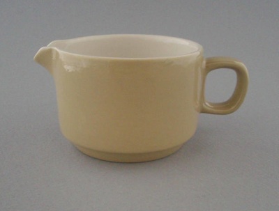 Cream jug - Colour glaze; Crown Lynn Potteries Limited; 1973-1989; 2008.1.2647