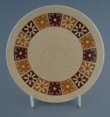 Bread and butter plate - Sunglow pattern; Crown Lynn Potteries Limited; 1977-1987; 2008.1.1029