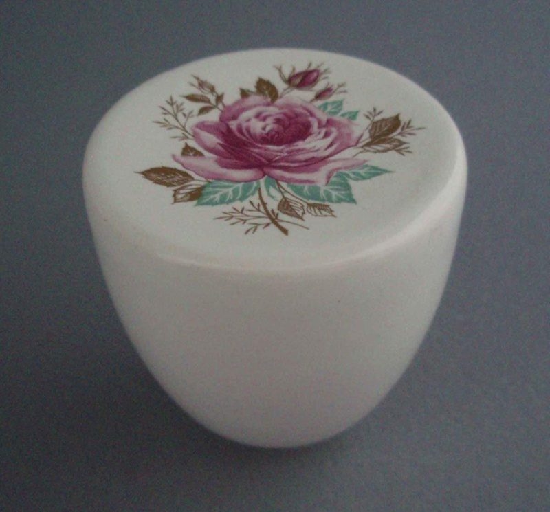 Door handle - Charm pattern; Crown Lynn Technical Ceramics Limited; 1976-1989; 2008.1.2361