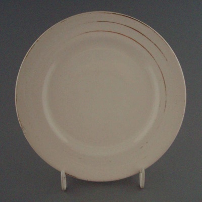 Bread and butter plate - banded; Crown Lynn Potteries Limited; 1943-1950; 2008.1.2696