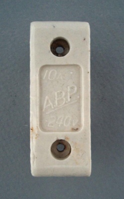 Oven fuse holder - A.B.P.; Crown Lynn Technical Ceramics Limited; 1940-1980; 2009.1.1496