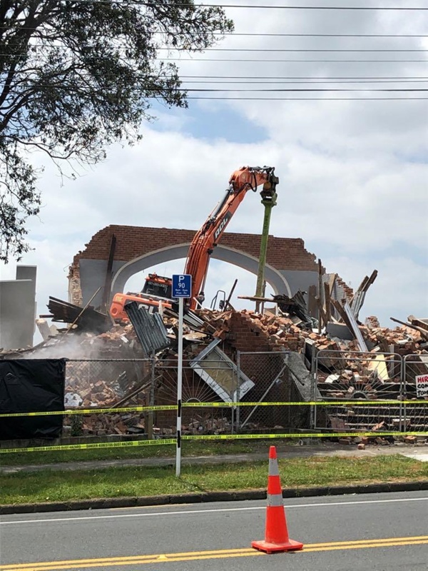 Digital photograph showing the demolition of St Andrews Community Hall; Stephen Green; 27 Nov 2019; 2019.6.8