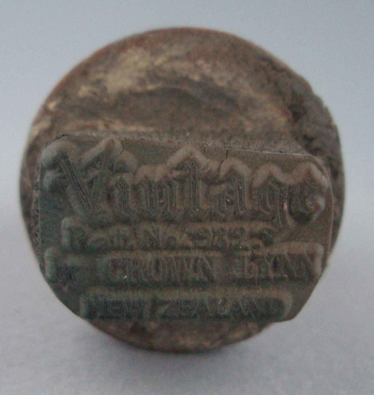 Backstamp - Vintage; Crown Lynn Potteries Limited; 1967-1975; 2008.1.2089