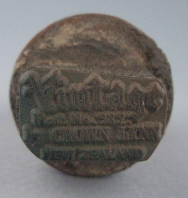 Backstamp - Vintage; Crown Lynn Potteries Limited; 1967-1975; 2008.1.2089