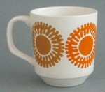 Beaker - Trinidad pattern; Crown Lynn Potteries Limited; 1967-1971; 2008.1.91