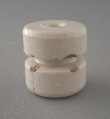 Electrical insulator; Crown Lynn Technical Ceramics Limited; 1930-1970; 2009.1.1481