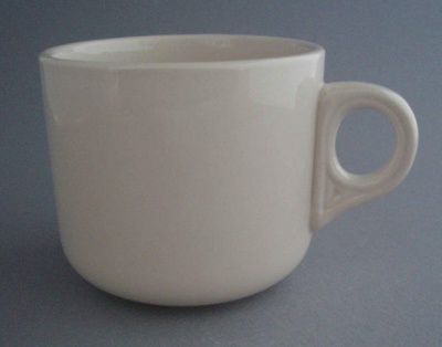 Cup; Crown Lynn Potteries Limited; 1980-1989; 2008.1.1509 | eHive