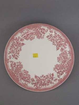 Dinner plate - Regency Pink; Crown Lynn Potteries Limited; 1975-1989; 2015.1.26
