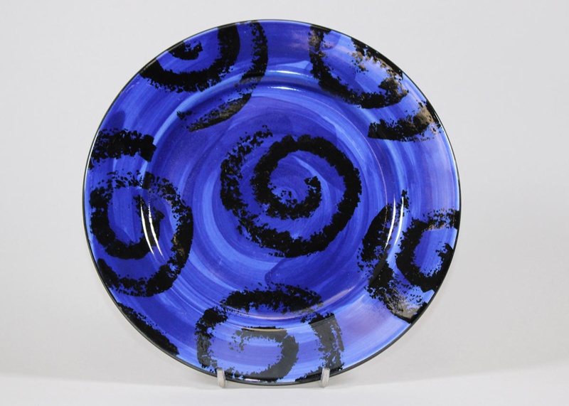 Dinner plate - Moana; Studio Ceramics NZ Ltd; 2017.1.203