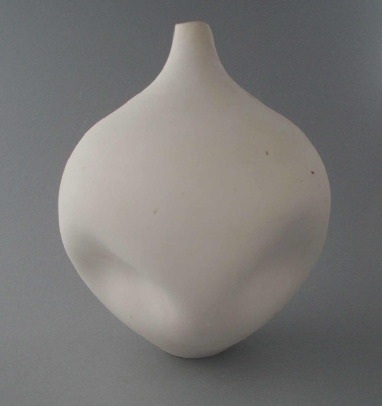 Vase - bisque; Unknown; 1970-1989; 2009.1.706
