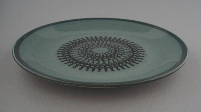 Bread and butter plate - Ponui pattern; Crown Lynn Potteries Limited; 1969-1975; 2009.1.1029 Bread and butter plate - Ponui pattern; Crown Lynn Potteries Limited; 1969-1975; 2009.1.1029