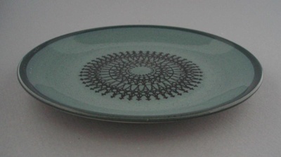 Bread and butter plate - Ponui pattern; Crown Lynn Potteries Limited; 1969-1975; 2009.1.1029