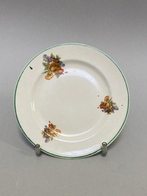 Butter Plate; Crown Lynn Potteries Limited; 1948-1955; 2021.33.3