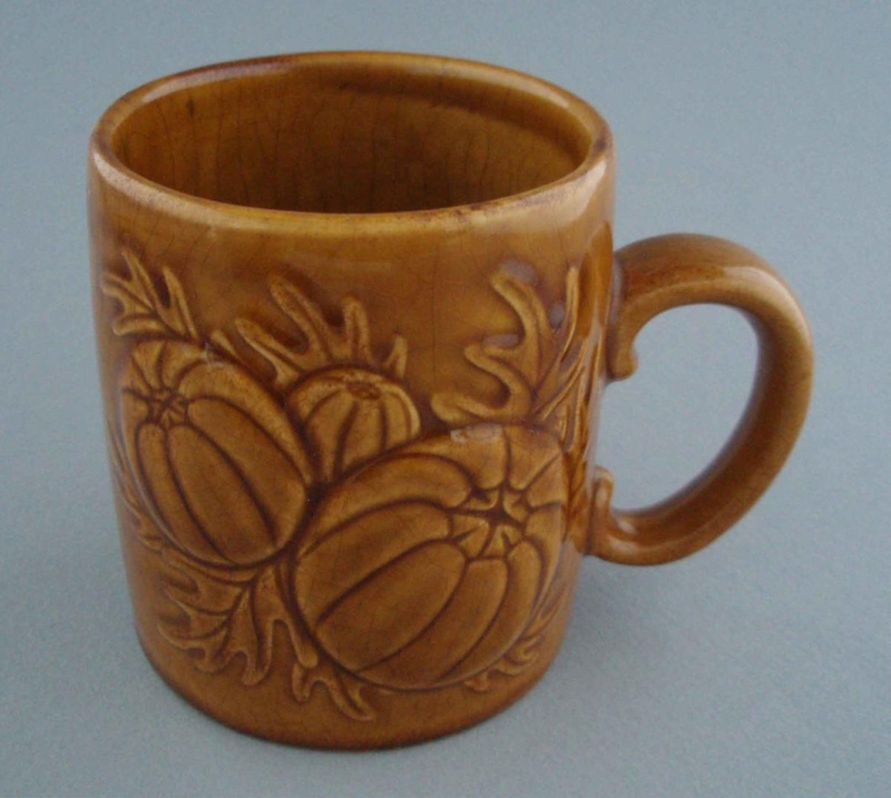 Mug - harvest; Titian Potteries (1965) Limited; 1974-1985; 2008.1.2294