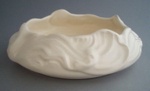Bowl vase; Crown Lynn Potteries Limited; 1960-1975; 2008.1.919
