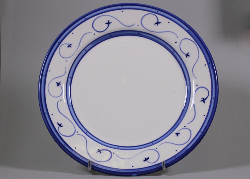 Dinner plate; Studio Ceramics NZ Ltd; 2001; 2017.1.224
