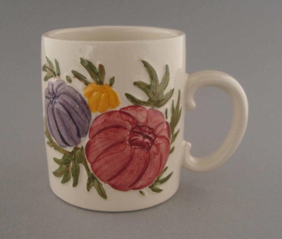 Mug - harvest; Titian Potteries (1965) Limited; 1974-1985; 2009.1.783