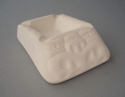 Ashtray - bisque; Crown Lynn Potteries Limited; 1980-1989; 2008.1.395
