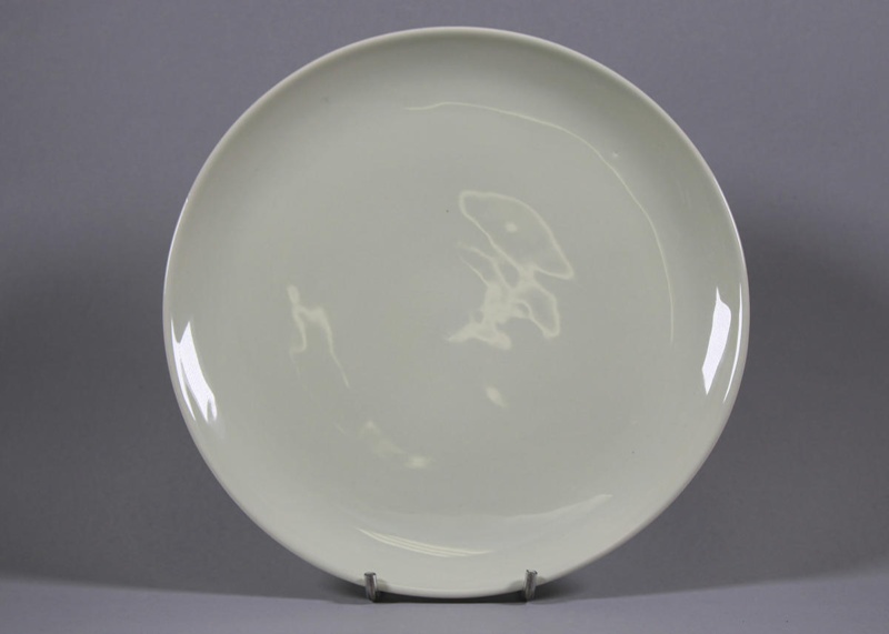 Dinner plate - Gidon Bing; Studio Ceramics NZ Ltd; Circa 2016; 2017.1.236