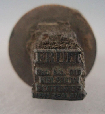 Backstamp - Fruit; Crown Lynn Potteries Limited; 1965-1975; 2008.1.2163