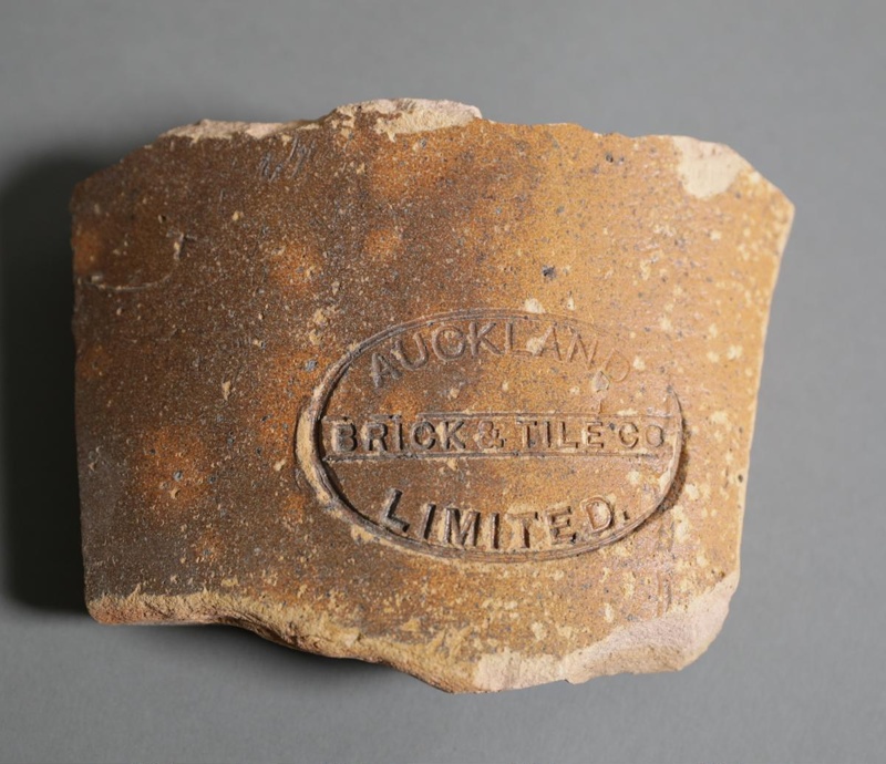 Shard - Auckland Brick & Tile Co.; Auckland Brick & Tile Company; 2015.1.183
