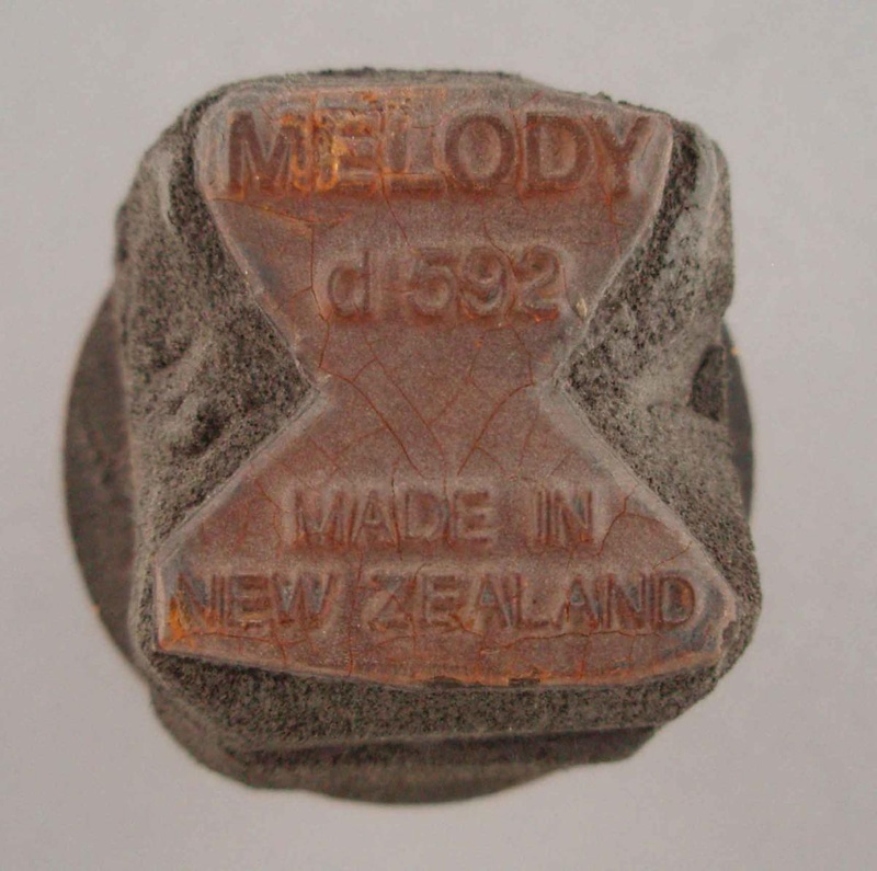 Backstamp - Melody; Crown Lynn Potteries Limited; 1975-1985; 2008.1.1705