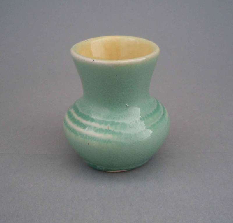 Vase; Amalgamated Brick and Pipe Company Limited; 1940-1960; 2008.1.243