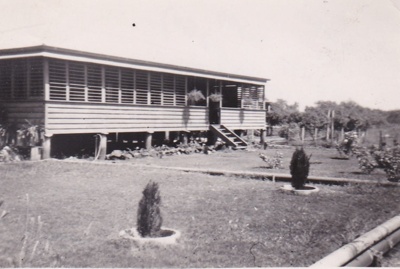 Photograph - Front of Avon Downs Homestead. ; Pearson, J; 1953; 15607 ...