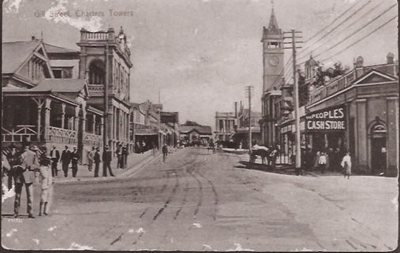 Photograph - Gill Street, Charters Towers.; 1918; 12168 | eHive