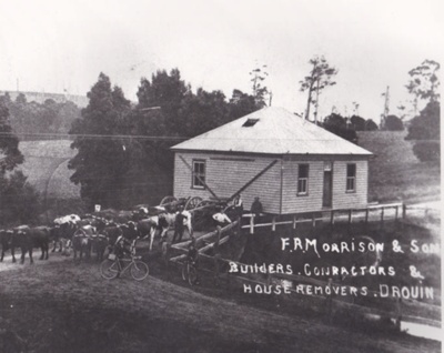 B&W photograph of house removal by two bullock teams at Drouin Victoria ...