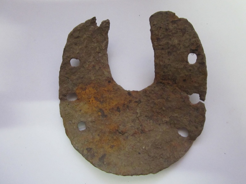Medieval Horseshoe.; unknown; 9th 11th Century AD; HOFL45 eHive