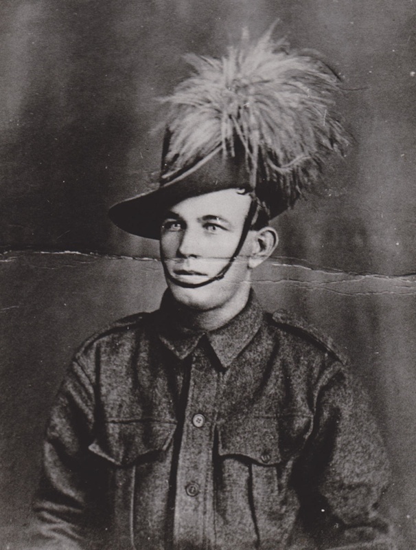 Ernest (Ernie) Gordon Jarrett in WW1 Light Horse Uniform.; 20150 | eHive