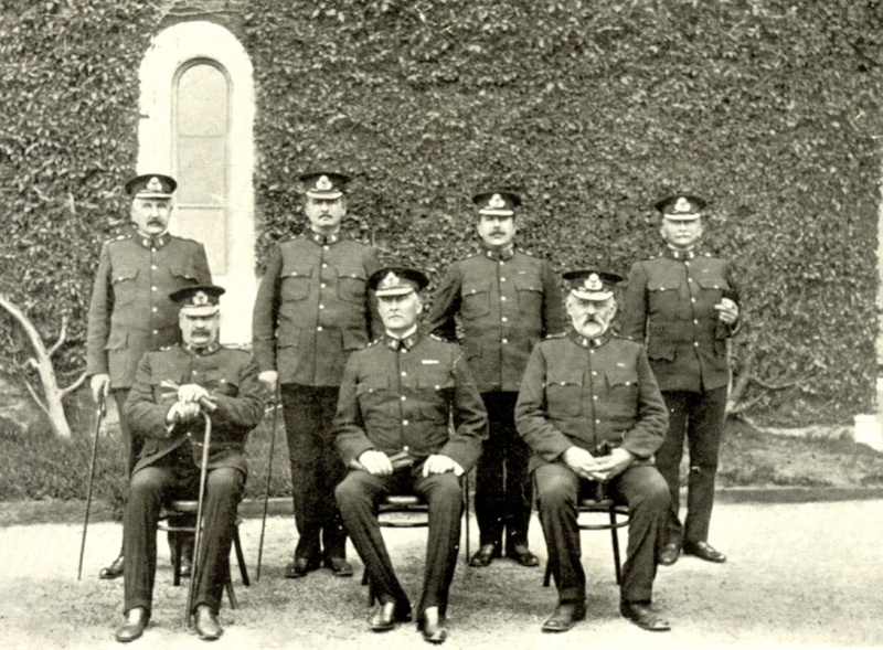 Commissioner Cahill and senior officers; 1913; PM0816 eHive