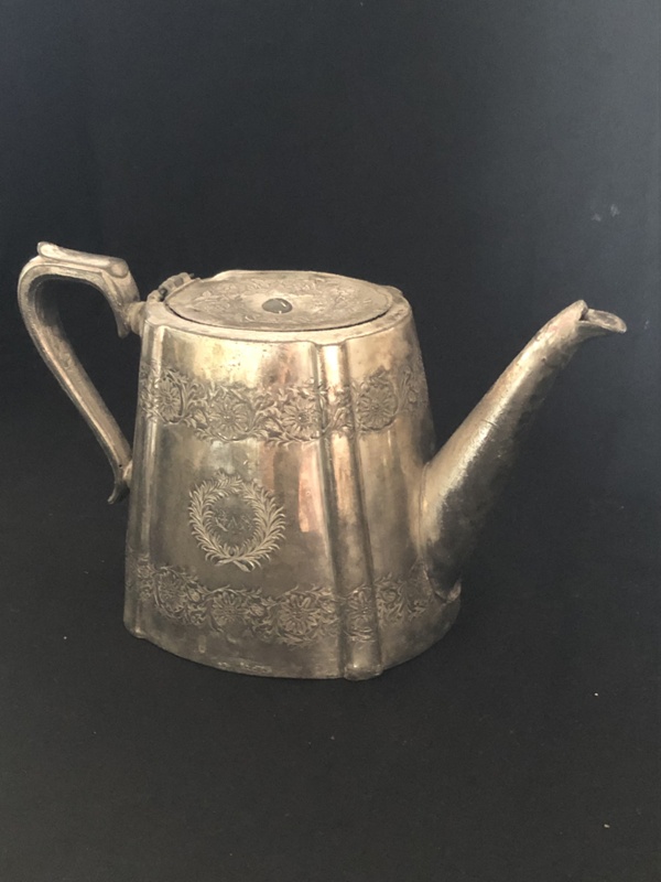 Teapot, QS2007.9; Cooper Brothers, Sheffield England c.1890; c