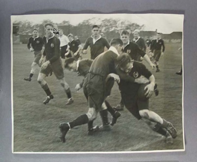 Rugby union photograph, RAAF & RNZAF rugby union teams, 1943; Unknown; 1943; M8205