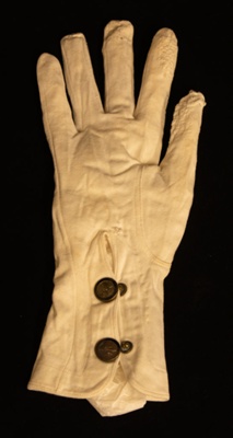 Gloves (lady's); STMEA:82.A.78.29.1