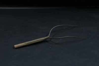 Hay-Fork; STMEA:A.1915