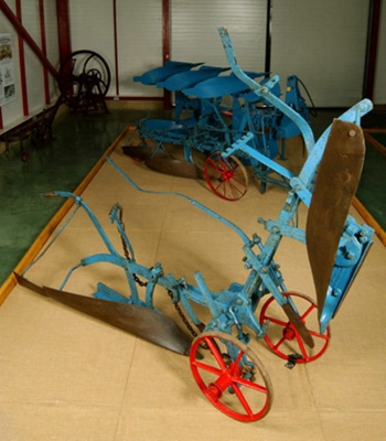Reversible plough KCB; Ransomes, Sims & Jefferies; Circa 1904; STMEA:A.2330