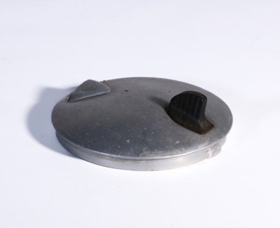 Lid for kettle; Bulpitt and Sons Ltd.; STMEA:1997-15b