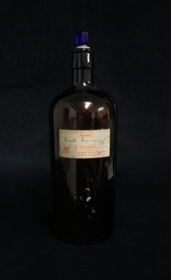 Poison bottle; STMEA:1993-2.3a