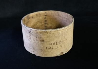 Corn measure; STMEA:A.3198