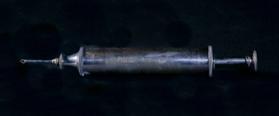 Blackleg Syringe; STMEA:A.4716