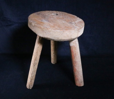 Milking Stool; STMEA:A.1267
