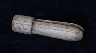 Blanket Peg; STMEA:A.2180