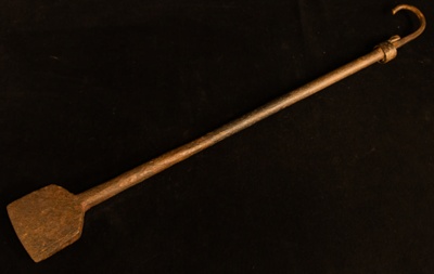 Docking iron; STMEA:81.A.77.6