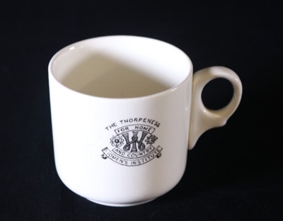 Cup; The Bridge Street Pottery Co. Burslem Staffs; STMEA:2016-34(a-q)