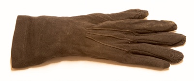 Gloves (lady's); STMEA:82.A.78.28.2