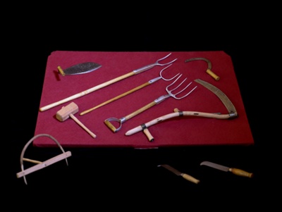 Model Beet Hook; Arthur Stowe; STMEA:1999-68.15