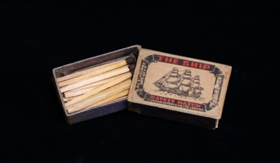 Miniature Matchbox ; J.John Masters & Co. Ltd.; STMEA:1998-46.6b-c