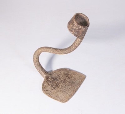 Hoe; STMEA:A.512